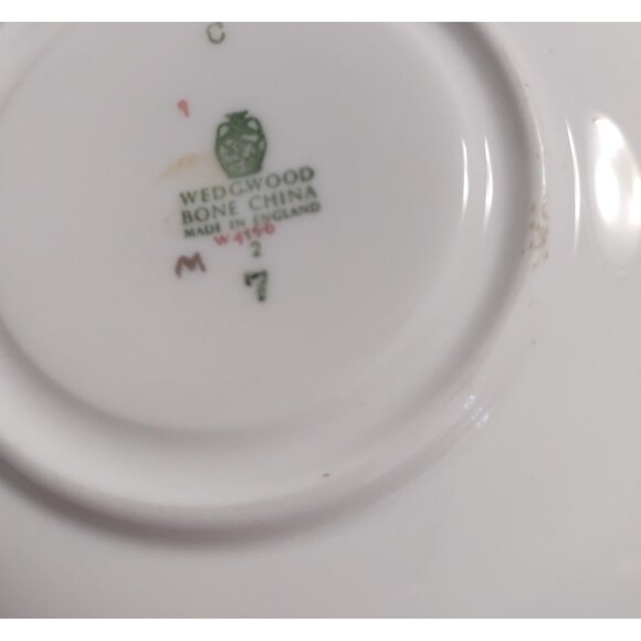 WEDGWOOD TEA CUP AND SAUCER - "LICHFIELD" - BONE CHINA - ENGLAND - Picture 10 of 11